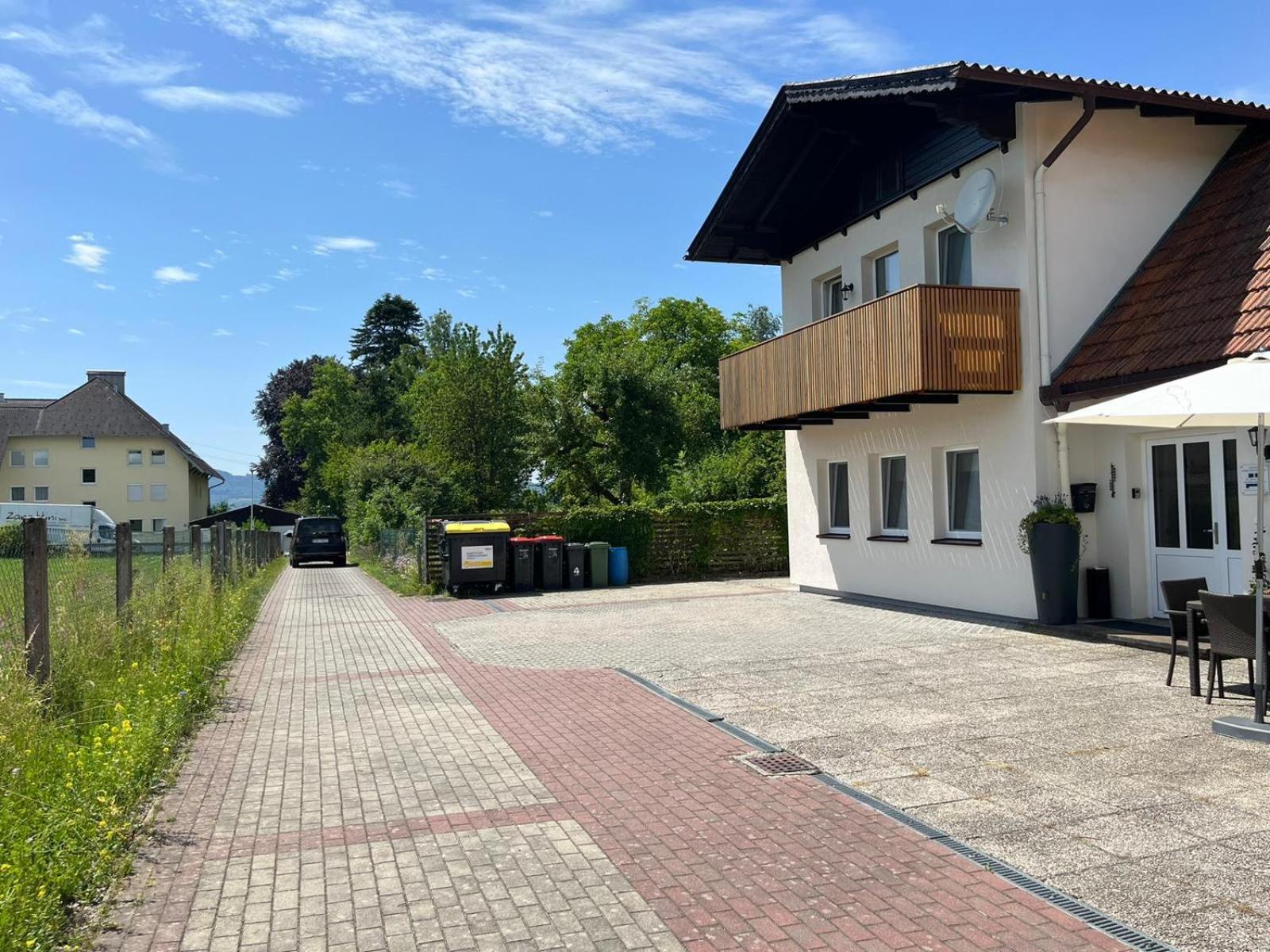 Danner Familien-Ferienwohnungen Schoerfling Am Attersee Schörfling Exterior foto